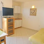 Apartment Rina *