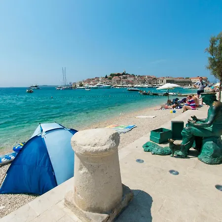 Διαμέρισμα Rina