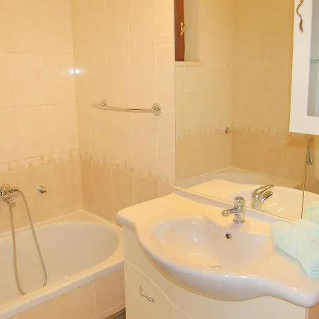 Appartement Rina *